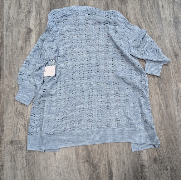 Lauren Conrad Cardigan - Picture 3 of 3